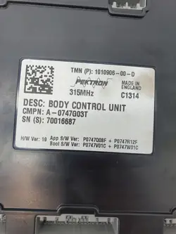 Tesla Model S Kontroller OEM 101090600D - Begagnad