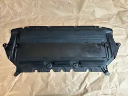 Placa de cubierta motor BMW 51757340168 Serie 5 G30/G31