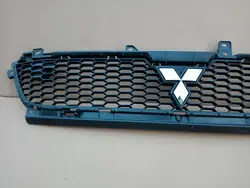 Mitsubishi Outlander II Grill 2010-2013