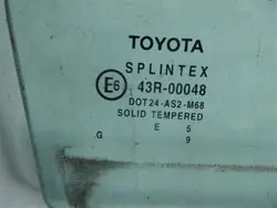 Vitre arrière droite OEM 4EDSWETYHFCCV pour Toyota Corolla