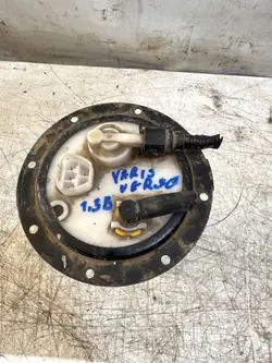 Bomba de combustível Toyota OEM DRL8165 - Usada