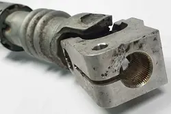 Cruz de columna de dirección OEM A2054620478 Mercedes