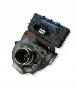 Käytetty turbo OEM 2249865 BMW 7-sarja E38:lle
