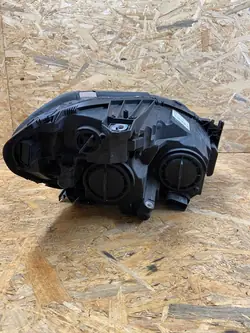 Linker Scheinwerfer Mercedes B-Klasse W246 A2468200161