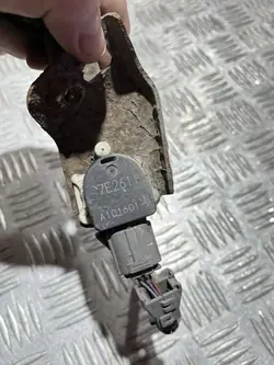Capteur de Niveau Phare Arrière Honda Civic X DG26894