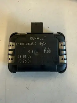 Regnsensor OEM 8200063060C för Renault Scenic II