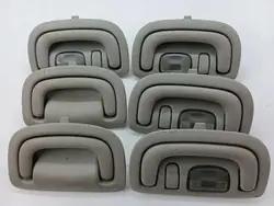 Chrysler OE 0SZ38TRM linker voorste handgreep gebruikt