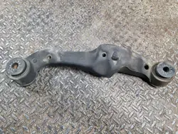 Framdiff fäste Cadillac Escalade 2007 15201933