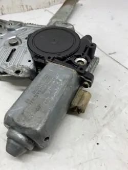 Moteur de vitre arrière BMW 3 E36 OEM 680187497000