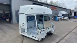 Renault OE 5600745671 Élément Cabine - État Utilisé
