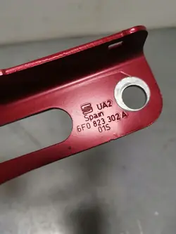 Dobradiças capô OEM FBZ14285 para Seat Arona 2018