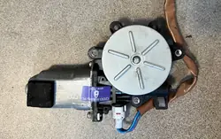 Fensterhebermotor OEM 9876543 Subaru Forester SG