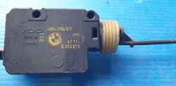 Actuador de cierre central BMW E36 OEM 8353013