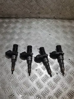 Conjunto de injetores Skoda Octavia 2