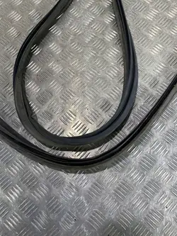 Subaru FBZ21480 Bagageluckspackning - Begagnad OE-del