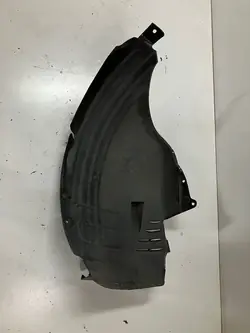 Fram vänster hjulhus Mercedes S-Class W221 A2216900730