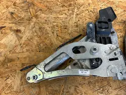 OEM A2307901471 Katkonnivelaktoija oikea Mercedes SL R230