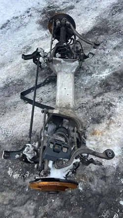 Essieu arrière Citroën DS7 Crossback OEM 9817524080
