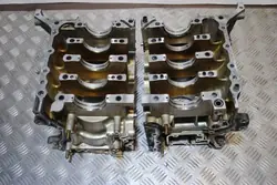 Subaru Outback Motorblock OEM R173673 - Begagnad