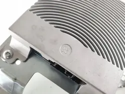 OEM LJ8T-18T806-AN ljudförstärkare för Ford Mustang Mach-E