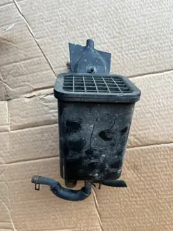 Filtre à charbon Toyota OE OEM pour Avensis T25 1.8 B