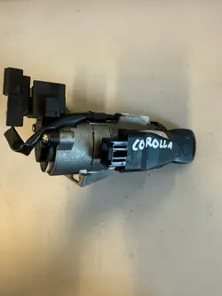 Toyota Corolla E12 tändningsnyckel OEM 45020-024