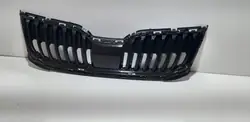 Griglia Anteriore SKODA OCTAVIA 5E0853653C