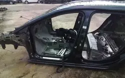 Pilar cuarto izquierdo OEM 9816/Wrakowisko para Astra V