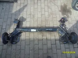 Bakaxelbalk OEM OŚ TYLNA BELKA FORD FIESTA MK6