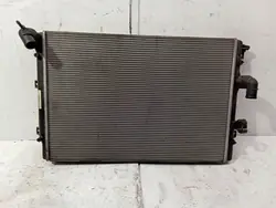 Radiador Volkswagen Tiguan 2009