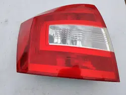 Luz Trasera Izquierda - Skoda Rapid 12-17 Spaceback 5JJ945095