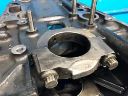 Bloc moteur Mercedes OM613 OEM 6130110101