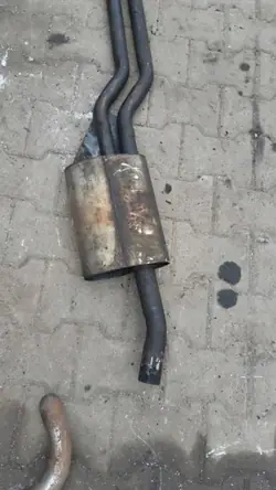 Mercedes-Benz W123 2.5 Gasolina Silenciador RBC2627