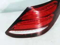 Feu arrière droit LED Mercedes W213 Sedan A2139067800