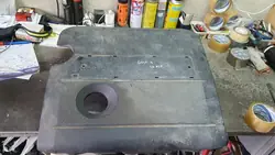 VW GOLF IV 1.6 16V Moottorin kansi Ilmansuodatin 036129607BE