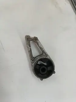 OEM 9675078380 Support d'échappement arrière Peugeot 308 II