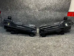 Tesla 3 höger LED DRL OEM 1077396-00-D Begagnad