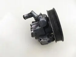 ZF OEM ohjauspumppu Mercedes Vito 2.2 CDI:lle