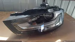 Audi A4 8K0 Facelift Faro Xenon LED Izquierdo 8K0941005