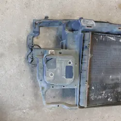 Renforcement avant Volkswagen Polo 3 III + Ventilateur
