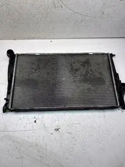 BMW E90 E91 2.0 D M47 CHLODNICA WODY 7788898 2029624