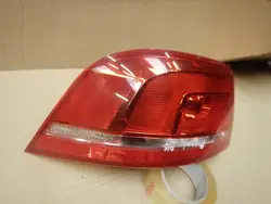 VW PASSAT B7 KOMBI 13r. LINKER RÜCKLICHT 3AF945095E