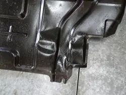 OEM OSŁONA POD CHŁODNICE 2.5 DCI Grille Radiateur