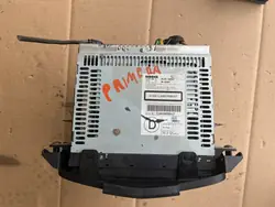 Nissan CD-vaihtopaneeli OEM 28185BA010 - Käytetty