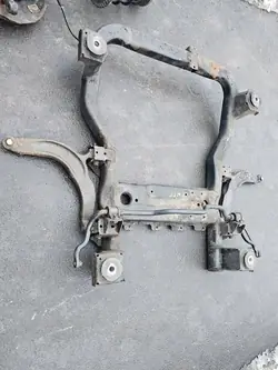 Vorderer Querträger OEM 7H0499029AB für VW Transporter T5
