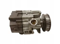 Bomba de aceite Mercedes OEM A6541811600 - Usada