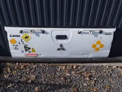 Mitsubishi L200 Baklucka OEM A66 - Begagnad