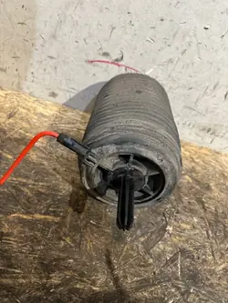 Mola pneumática esquerda traseira Porsche Macan 95B OEM 95B616001C