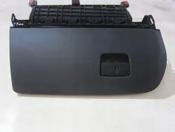 BMW X3/X4 Matkustajan hansikaslokero OEM 51166839000