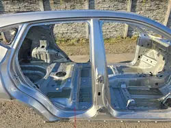 MG ZS Oikea kynnyspaneeli OEM 5MBC 22r - Käytetty
